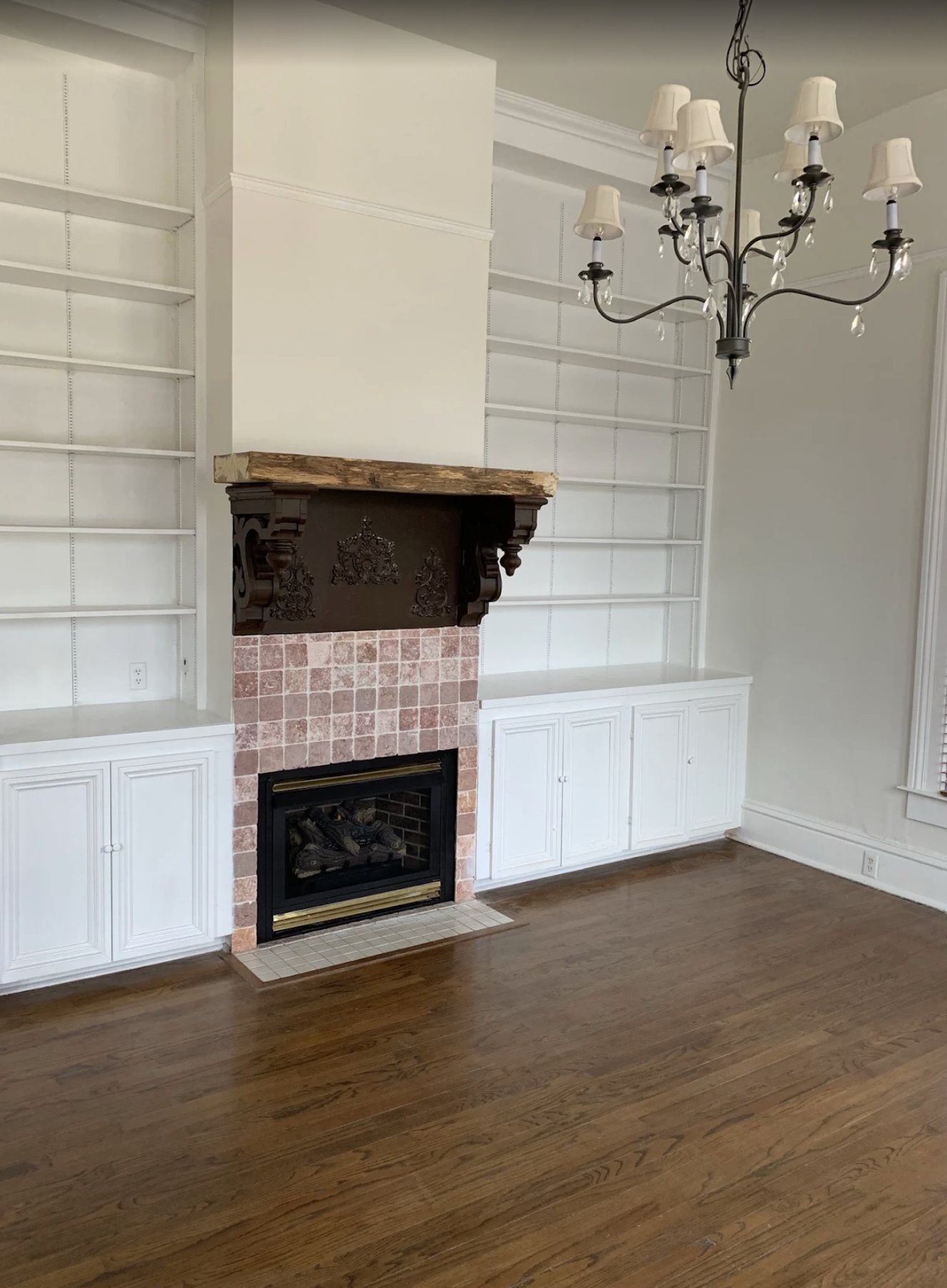 Cabinet Painting work underway in Little Rock
